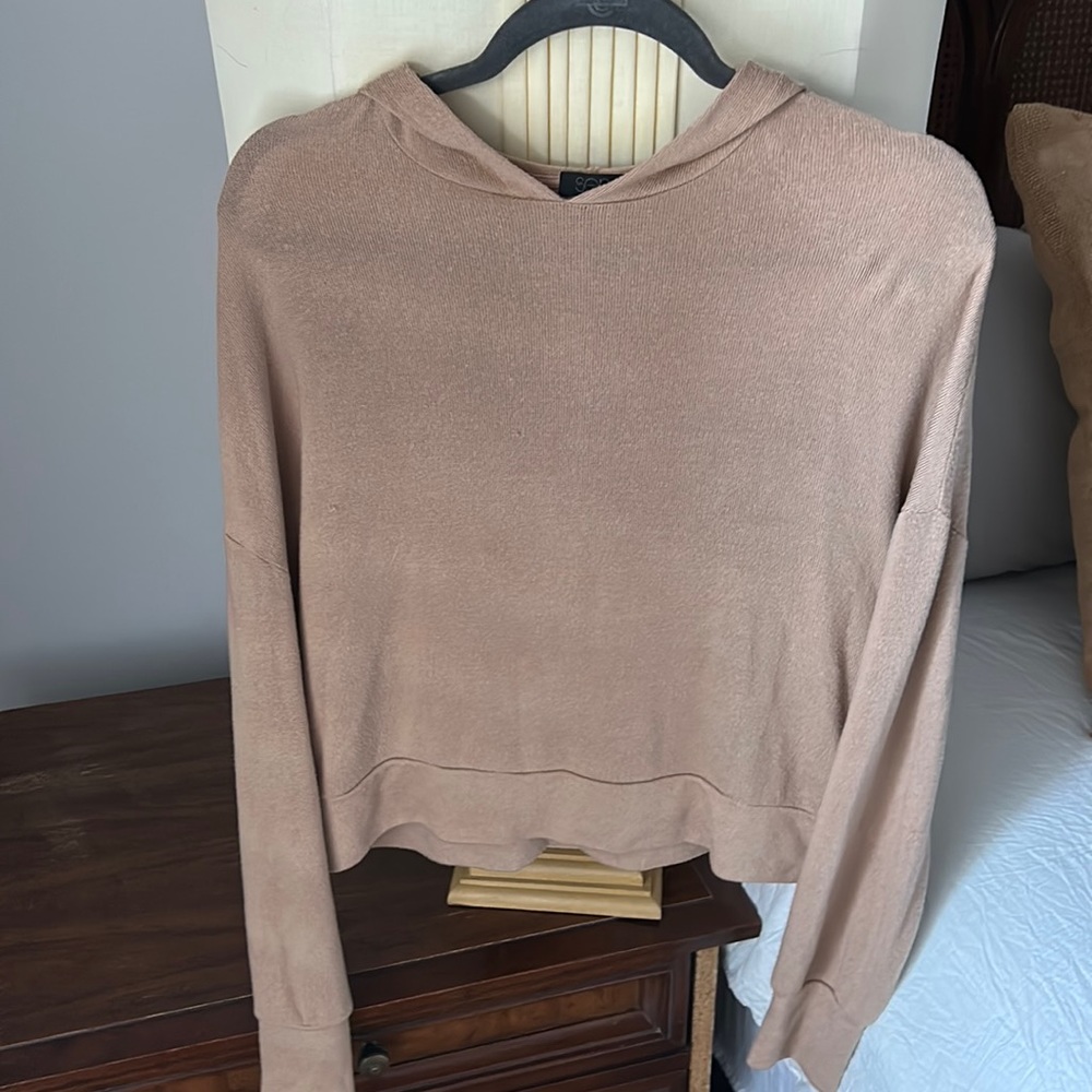 sen sweater with Hood